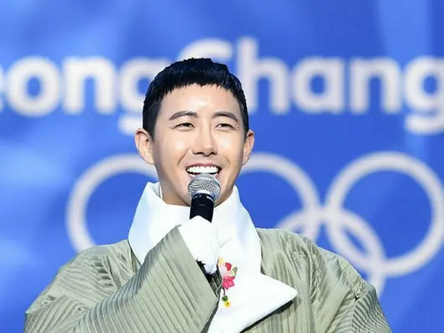 Kwanghee (ZE: A), ”2018 Pyeongchang Winter Olympics” MC right before the medalaward ceremony. Gangwo