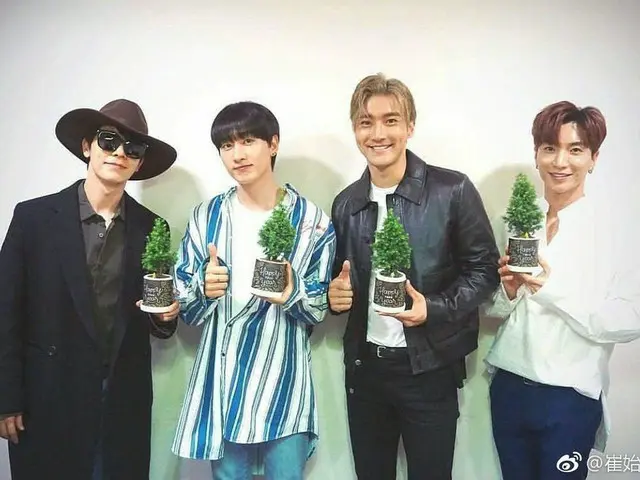 【I Official】 Super Junior Choi Si Won, April 22nd Earth Day photo release.”There are 34 forests we h