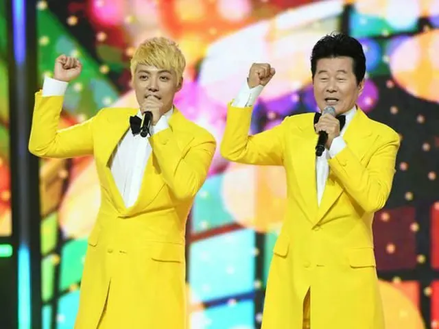KangNam & Tae Jin Ah, MBC MUSIC ”Show Champion” live broadcast appearance.