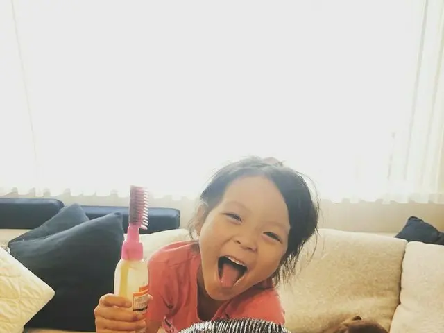 【G Official】 Sarang chan, Choo Sarang, updated SNS. My favorite grandmother'shair is in hair color.