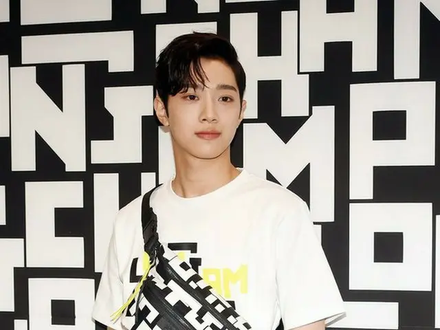 Lai Kuan Lin, attended a photo call event at Longchamp. The afternoon of the17th, Seoul ・ Lotte depa