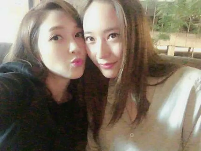 SNSD (Girls' Generation) former member Jessica and f(x) KRYSTAL sister, ”Realprogram” realization is