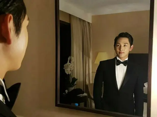Siwan (ZE: A), entrance to Cannes in the movie ”Non-sweat Party”!