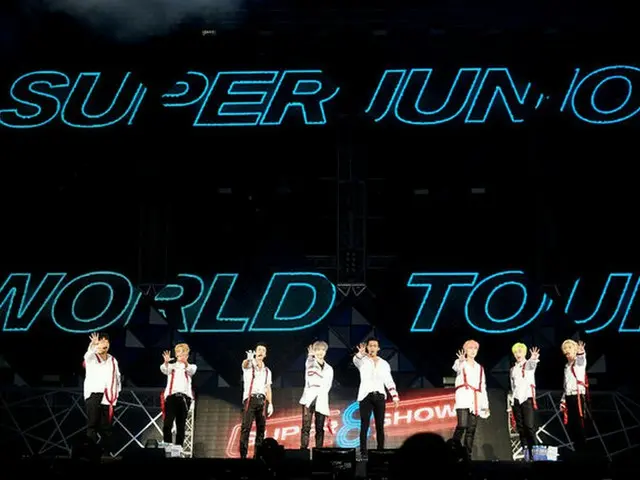 SUPER JUNIOR, album hiệu suất "SUPER SHOW 8" đã được phát hành vào ngày 1 tháng 
