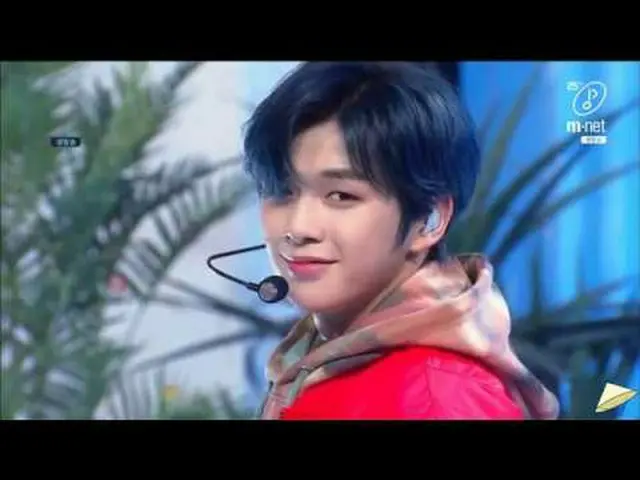 Kang Daniel từ WANNA ONE, hôm nay sân khấu trở lại "2U" @ M COUNTDOWN @ YouTube 