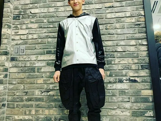 [G chính thức] GOT7_ BamBam (BAMBAM), trở lại trường cũ  