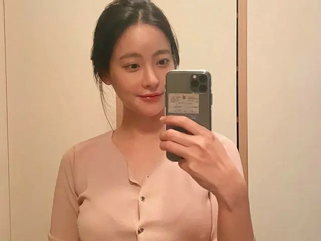 [Công thức G] Nữ diễn viên Wu Yanxu Thứ Tư Thứ Tư Thứ Tư Thứ Sáu Thứ Bảy  Áo len