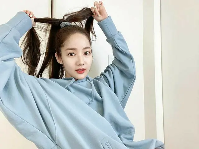 [G chính thức] Nữ diễn viên Park Min Young, #messyhair  