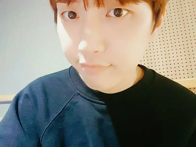 B1A4 Sandeul, updated SNS. Selfie.