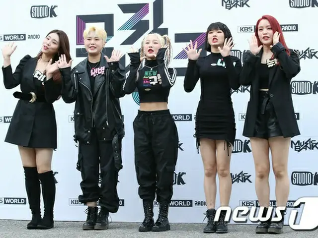 Preentails đã từ chối sự giải thể của Girls'Alert. .  ● Tôi vừa hủy hợp đồng.  ●