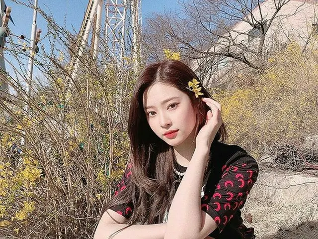 [G Official] IZONE, ngày Cảm ơn bạn  DAZED 谢谢 @Minju  #IZONE #IZONE #IZONE  
