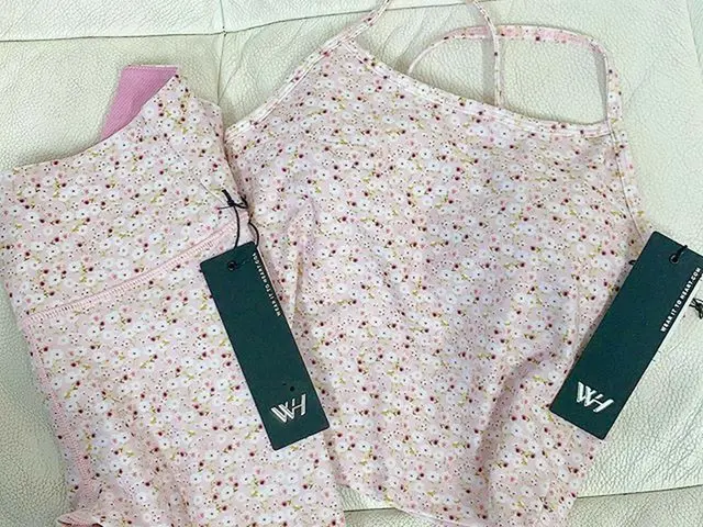 [G chính thức] f (x) _ Luna từ @ wearittoheart.kr  