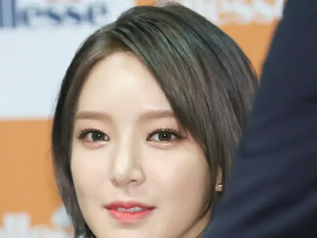 Về chủ đề này, chỉ Choa và Jimin từ "AAA" sẽ không theo dõi Instagram. ..