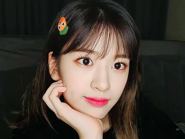 #IZONE Yujin, "tương tự như sống chung" là một chủ đề nóng ở Hàn Quốc.  ● Tương 