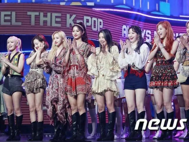 "TWICE" quyết định trở lại vào tháng Mười. ..