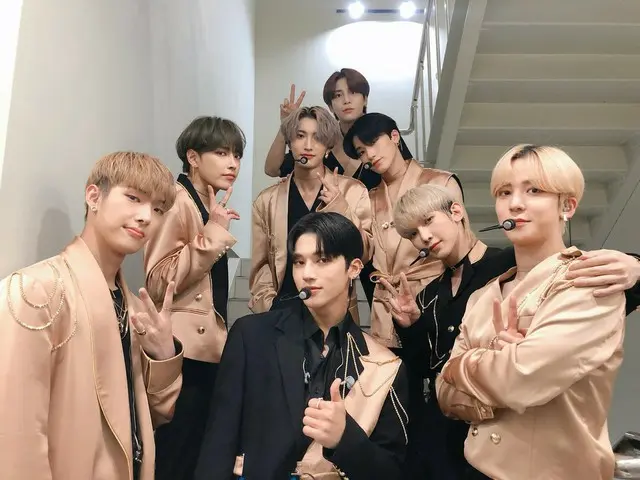 [Công thức T] ATEEZ, [📷] HÔM NAY ATEEZ KCON✌️ Hãy trở lại vào tháng 10 sau thán