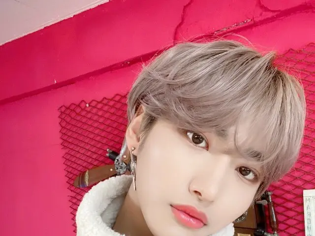 [T chính thức] ATEEZ, [#Songhwa] Tôi rất vui vì thời tiết ấm áp (chói chang) #AT