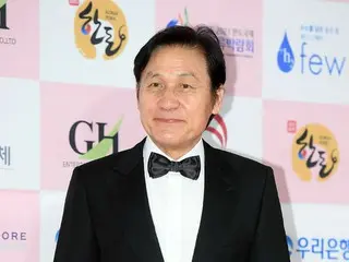 Theo báo cáo, nam diễn viên quốc dân Hàn Quốc An Sung-ki bị bệnh não do căng thẳ