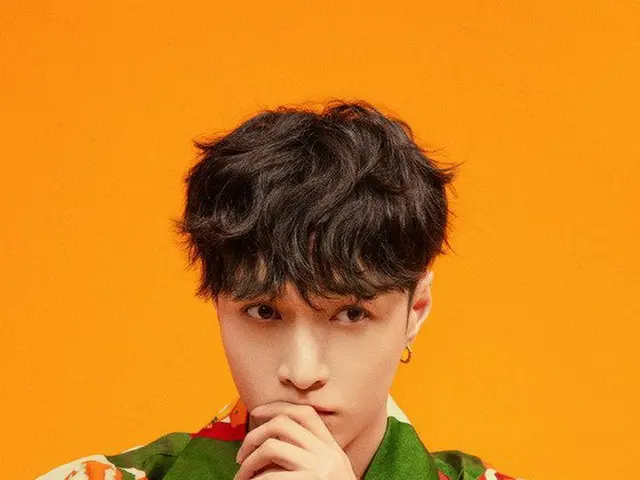 LAY (EXO), Victoria (f (x)), Gyeol Kyung (cựu PRISTIN), "WJSN" Song Seo, Migi, S