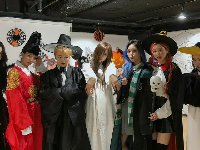 [Công thức T] OHMYGIRL, [#OhTimes] 201031 Halloween vui vẻ🎃📸 Phép màu Chúc mừn