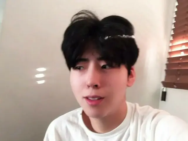 Sau con gái của rapper Lee Young Gil, Kim Min-sui, người nổi tiếng "giống diễn v