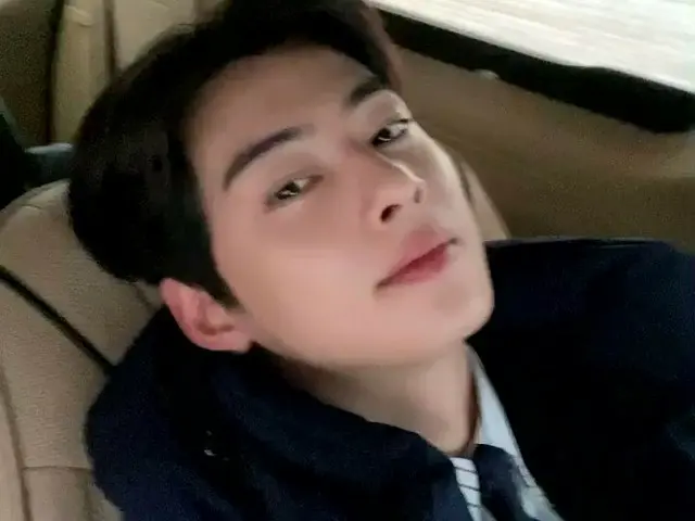 [Công thức T] ASTRO, Aroha đang chụp ảnh, nhưng lạnh quá🥶🥶🥶 Roha mặc ấm! ! ! 