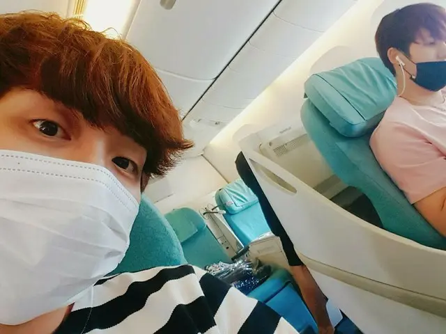 B1A4 Sandeul, updated SNS. on board. ”I'm going”.