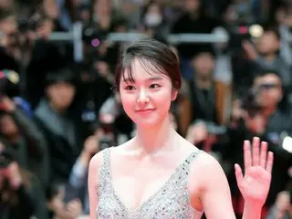 Nữ diễn viên Karata Erika, người cũng đang hoạt động ở Hàn Quốc, đã tiếp tục hoạ