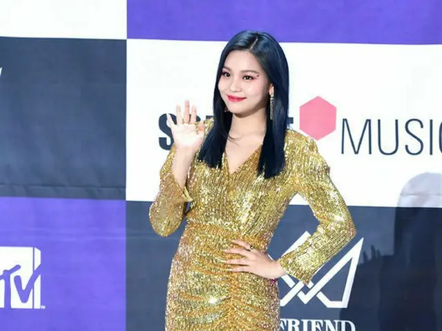 ”GFRIEND” UMJI couldn't participate in NAVER NOW.'s ”AvenGirls” due to heavytraffic last night.