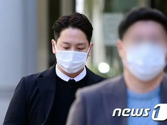 Himchan (cựu BAP), bị cáo buộc dâm ô, kháng cáo bản án sơ thẩm “10 tháng tù giam