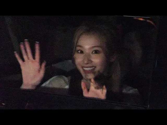 [直 カ ム S] Fancam TWICE_ Sana (TWICE_ _ SANA) @ Naver NOW Thằng nhóc bị đồn về nh