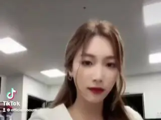 [T Official] LABOUM, [#Tiktok] Trên hông!  