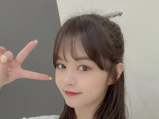 [T Official] EVERGLOW, [#Reason] When the Theron world opens, the adrenal glandlight of the eyes ill