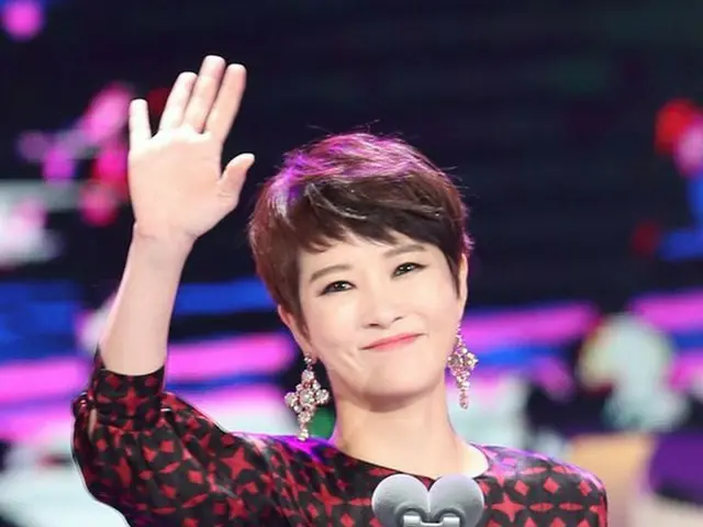 Actress Kim Sun A in ”Kim Samsung”, participated in the ”Seoul TV Series AWARDS”as an winner. Seoul