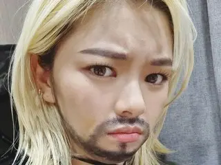 Jeongyeon (TWICE), visual để râu đang là chủ đề nóng. ..