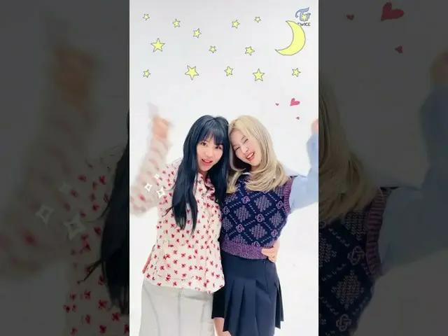 [Công thức] "TWICE", bạn và tôi nhảy cùng nhau dưới ánh trăng🌙✨  