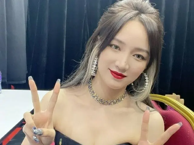 Báo chí Trung Quốc đưa tin Jia (Miss A) đang hẹn hò tại một khu nghỉ mát trượt t