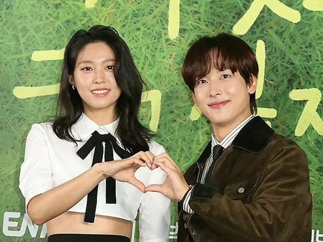 Seolhyun (AOA) và Lim Siwan (ZE:A) đã tham dự hội nghị sản xuất chương trình gốc