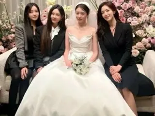 Eunjung (T-ARA) tung ảnh cưới Jiyeon. Và Hyomin và Querrey. .
