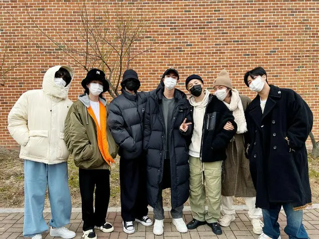 "BTS" tiễn JIN nhập ngũ. .