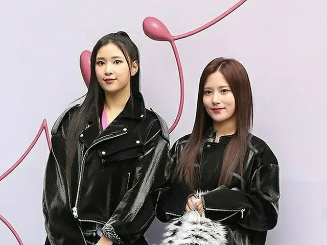 NATURE Yuchae & Chaebin appeared at Seoul Fashion Week. . .