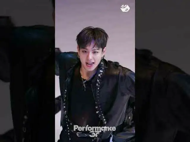Ca khúc mới Ugly Paradise Part của Even đồng bộ các bước nhảy để đánh nhà hàng |