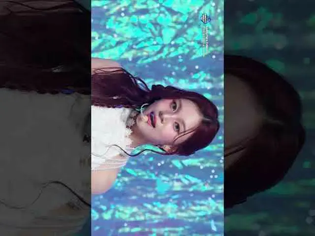 ▶ Đăng ký kênh YouTube của Mnet: Thích Facebook và Twitter để biết thêm tin tức 