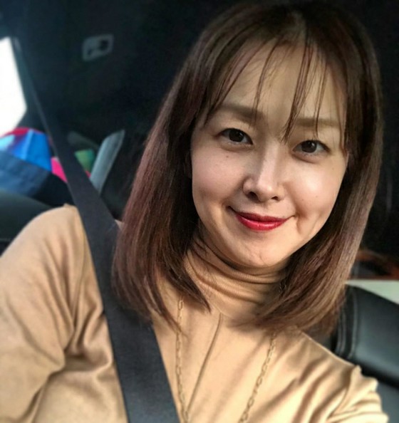 Yuko Fueki, "Coi chừng bão tố" làm nức lòng người hâm mộ bằng nụ cười khiến bạn cảm động tình mẫu tử ... Sinh con trai cả vào tháng 2 năm nay