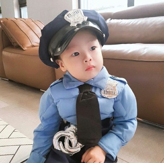 Nam diễn viên Shin Sung Woo tiết lộ cậu con trai Theo thừa hưởng gen đẹp trai như vốn có