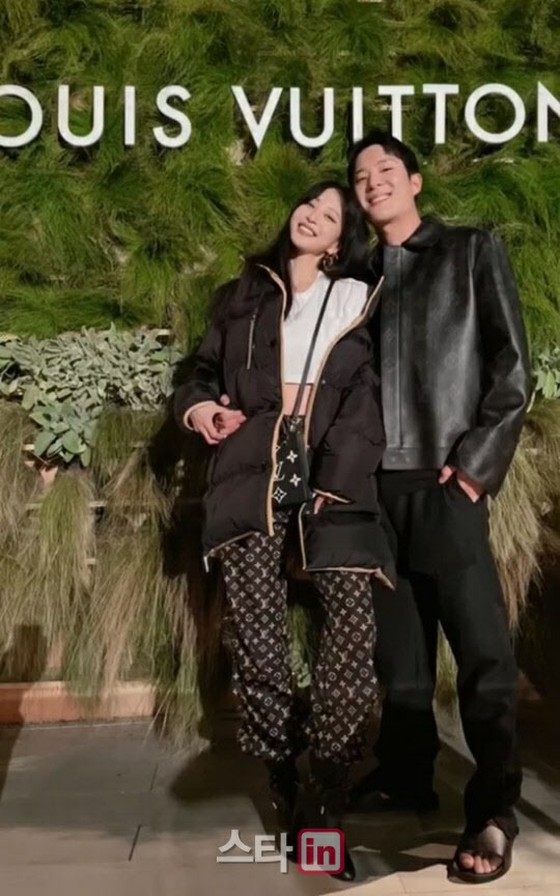 Han Ye Seul tung video hẹn hò với bạn gái Ryu Sungjae