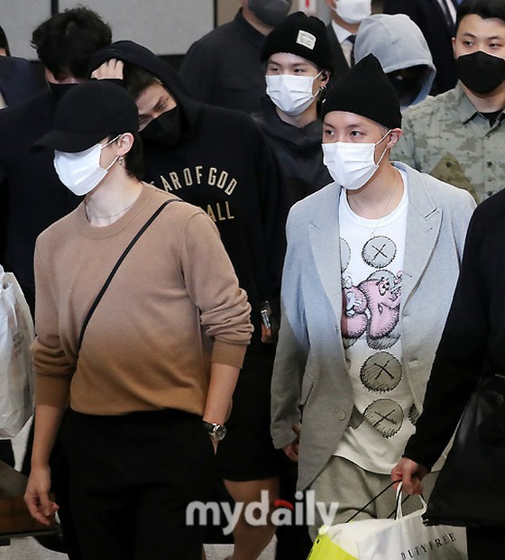 [Ảnh] "BTS" trở về sân bay quốc tế Incheon từ New York sau bài phát biểu tại Đại hội đồng LHQ