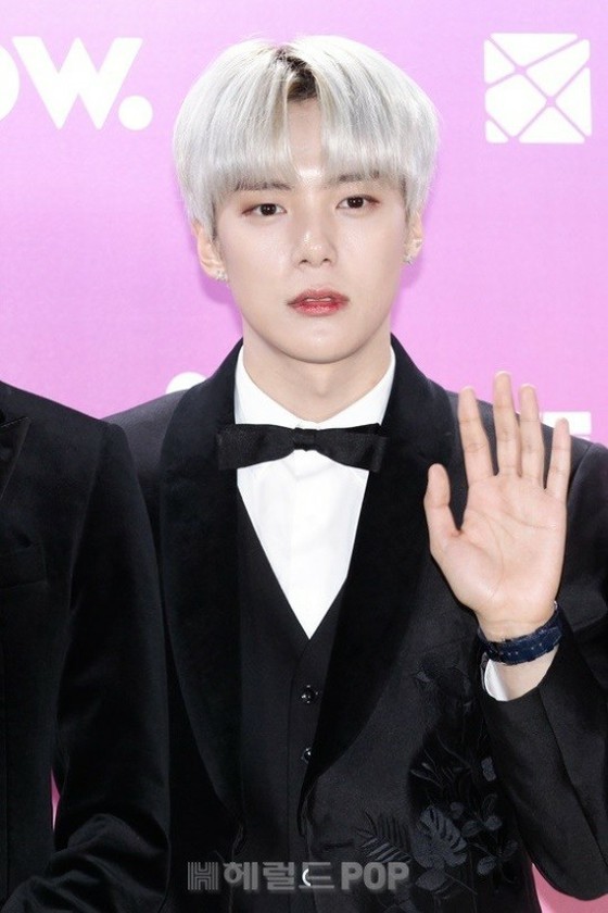 "MONSTA X" Minhyuk nổi giận với "fan quá khích" trong buổi phát trực tiếp STREAM "Đừng gọi"