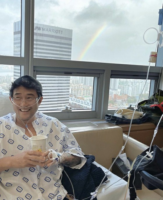 Diễn viên Choi Min Soo & June Elizabeth Kang, cảm ơn vì "phục hồi nhanh chóng với sự hỗ trợ và cầu nguyện" ... Bright New Post sau ca phẫu thuật do tai nạn xe máy