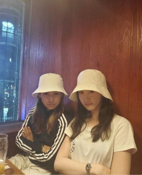 Cửa hàng Karaoke Karaoke phát sóng trực tiếp ngoại tình Lee Lee, Ri, tôi vô cùng hối hận vì những hành động không đúng lúc ... Tôi xin lỗi